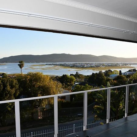 Friendz Guesthouse 克尼斯纳 外观 照片