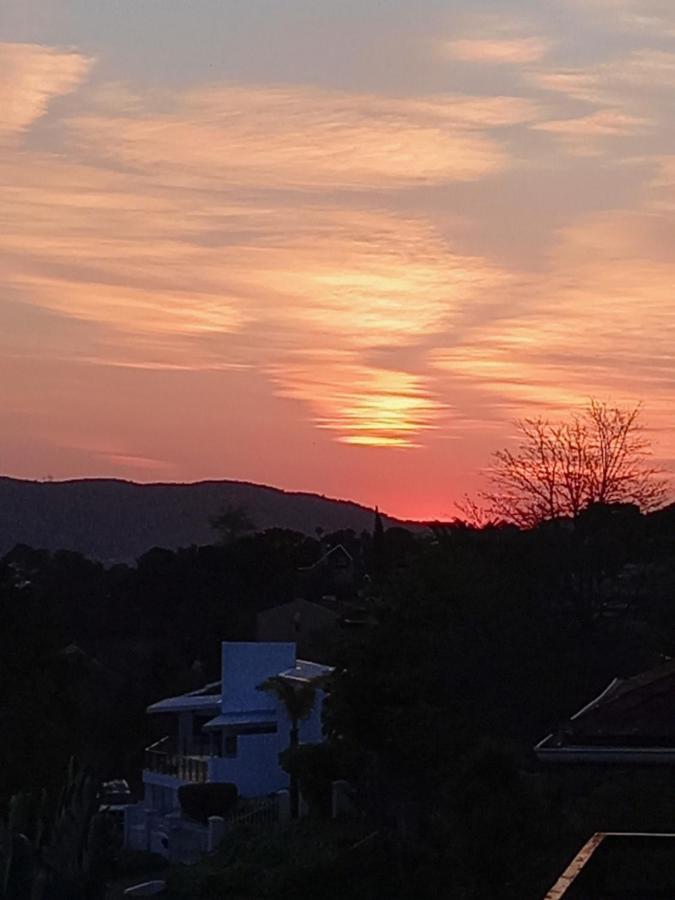 Friendz Guesthouse 克尼斯纳 外观 照片