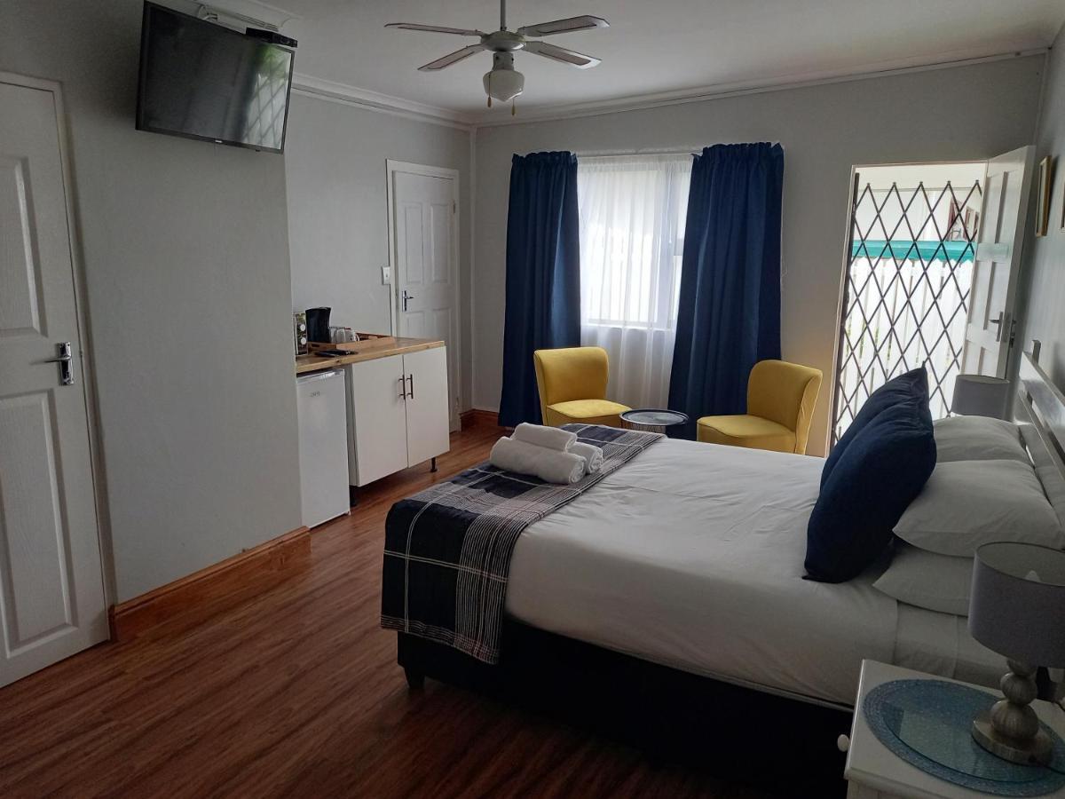 Friendz Guesthouse 克尼斯纳 外观 照片