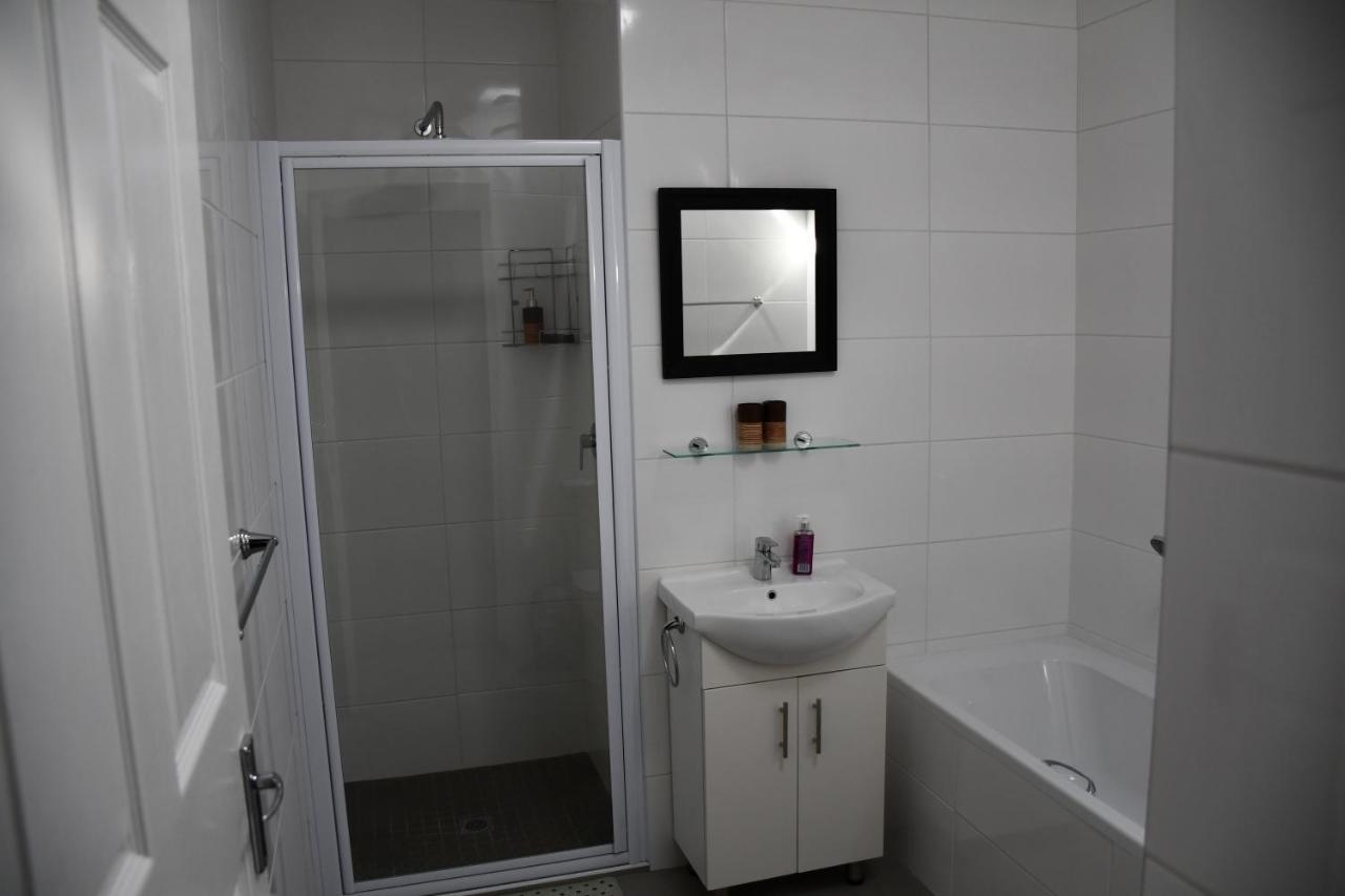 Friendz Guesthouse 克尼斯纳 外观 照片