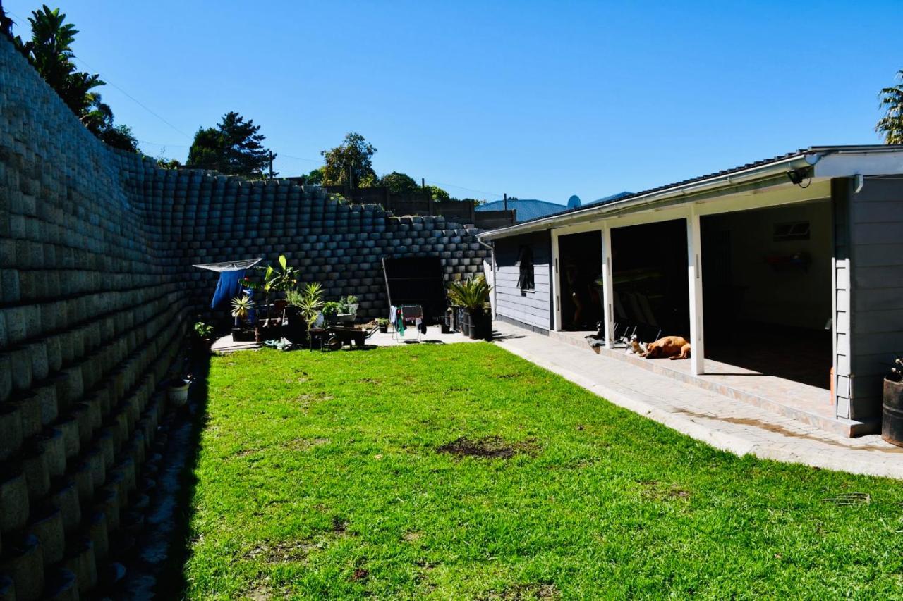 Friendz Guesthouse 克尼斯纳 外观 照片